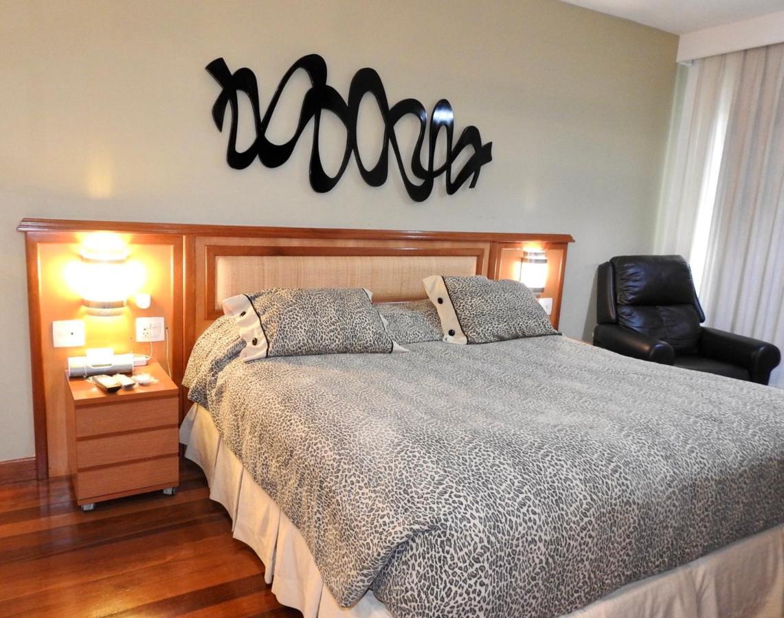 Constantino Hotel E Eventos Juiz de Fora Exterior photo A bedroom in a hotel